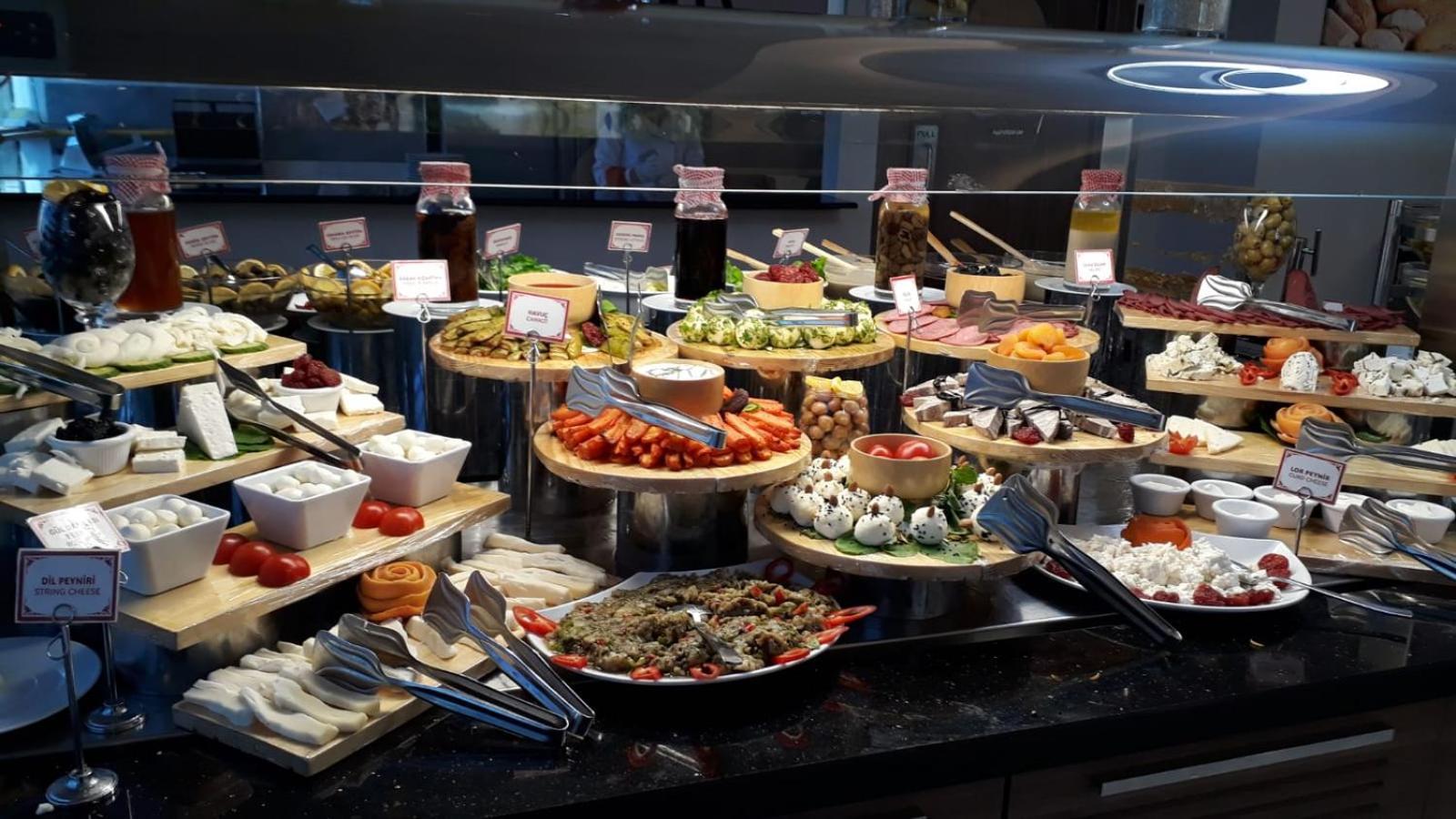 迪亚巴克尔温德姆华美达酒店 外观 照片